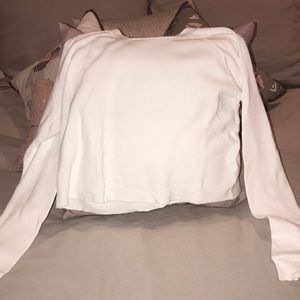 Brandy Melville Tops - NWT BRANDY MELVILLE SWEATSHIRT Brandy Melville Tops - NWT BRANDY MELVILLE SWEATSHIRT